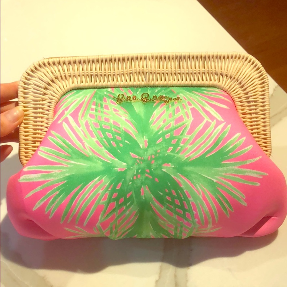Lilly Pulitzer Clutch 💕